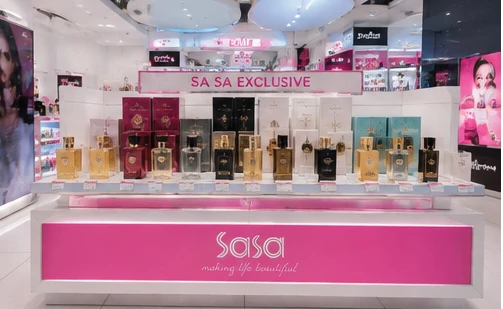 Sa Sa exclusive fragrance display